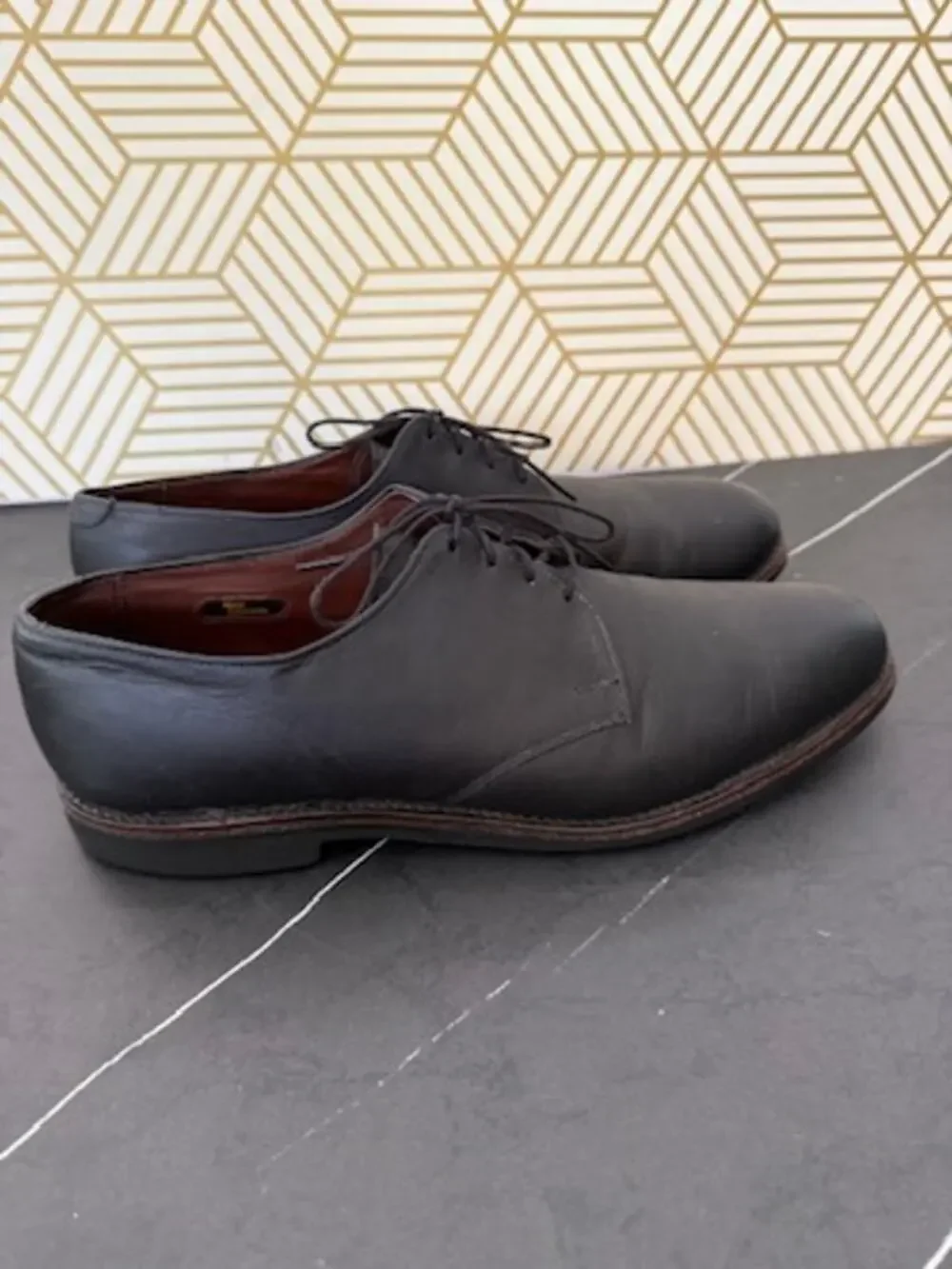 Allen Edmonds Men's Black Leather Oxford Dress Shoe | Size 9.5 B